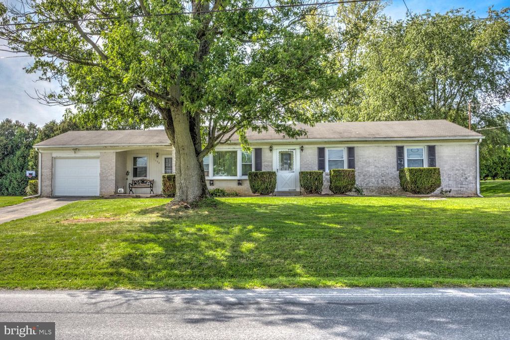 Photo of 1134 Simmontown Road, Gap, PA 17527 (MLS # PALA2042440)