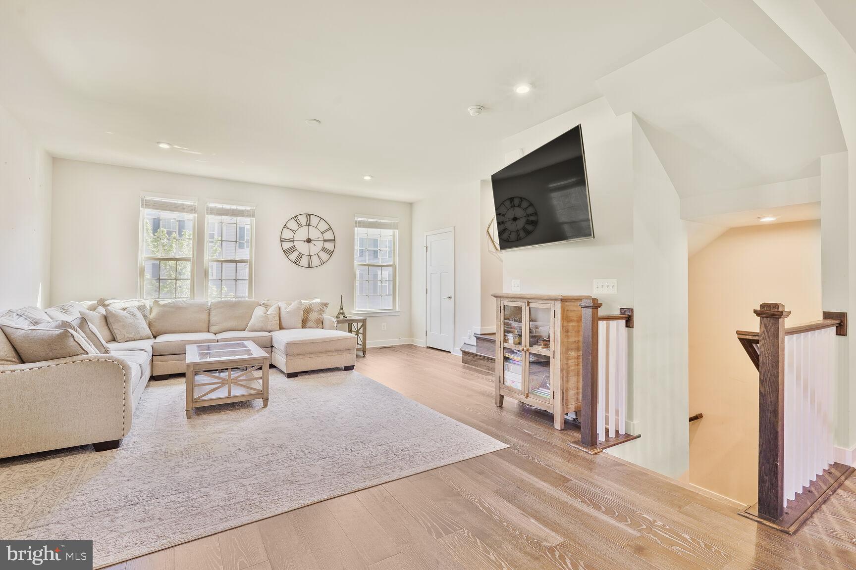 7838 FRANCIS DICKENS LANE