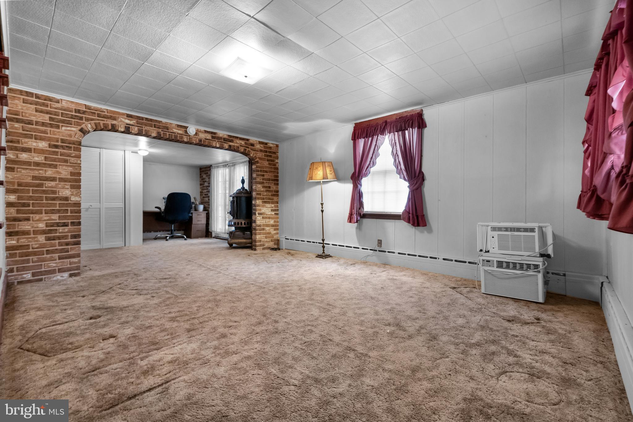 BARNESVILLE - Residential