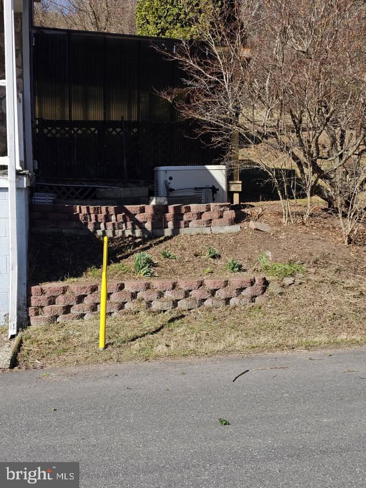 BARNESVILLE - Residential