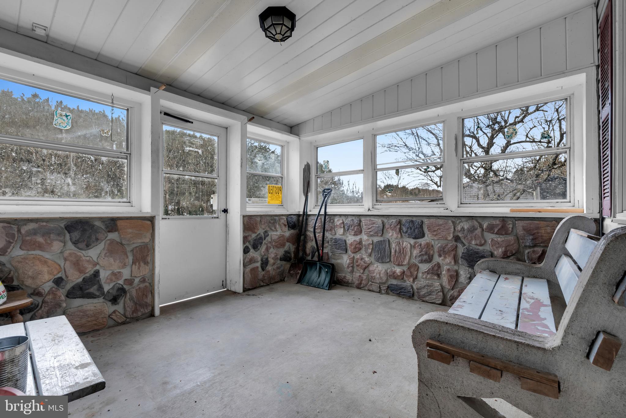 BARNESVILLE - Residential