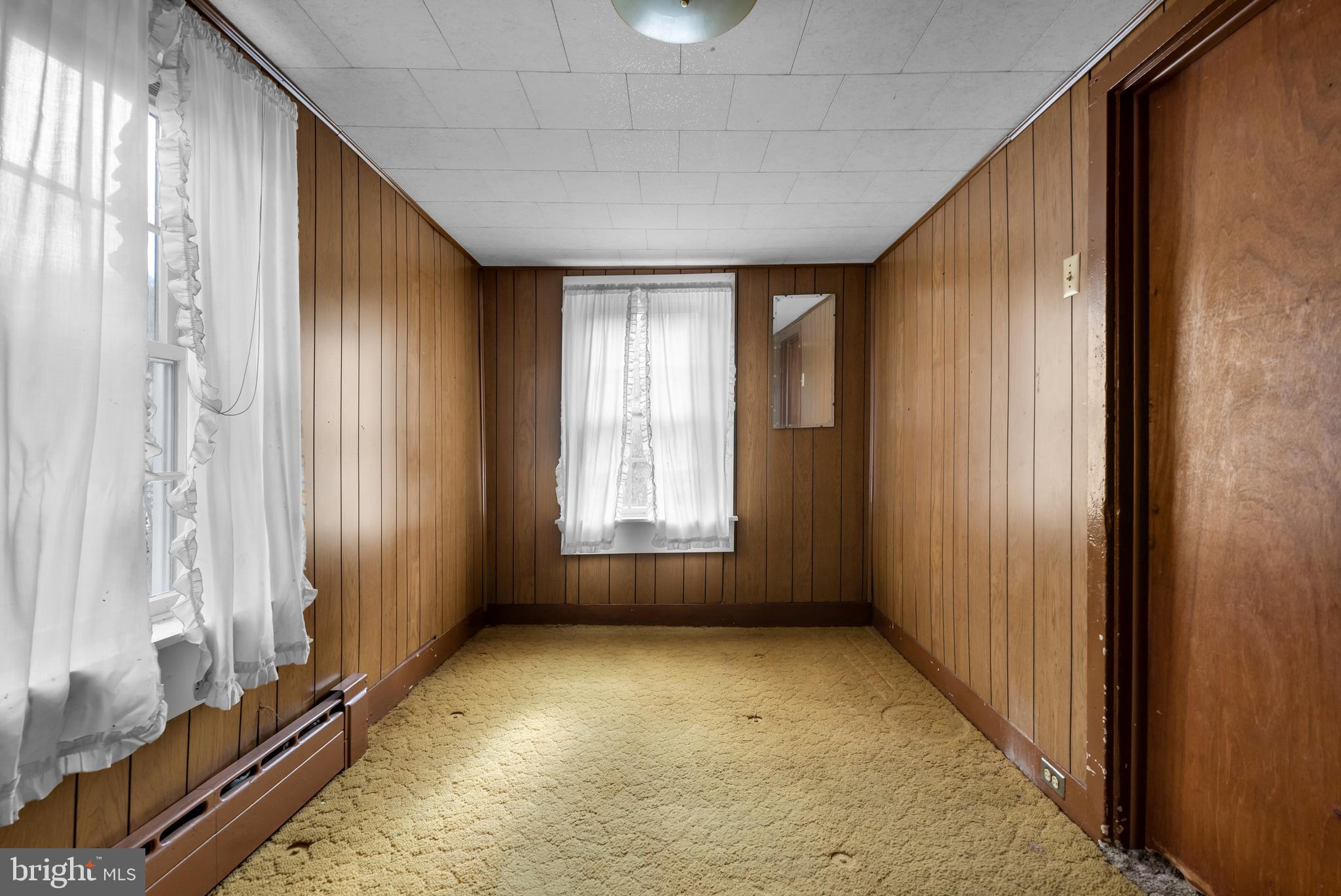 BARNESVILLE - Residential