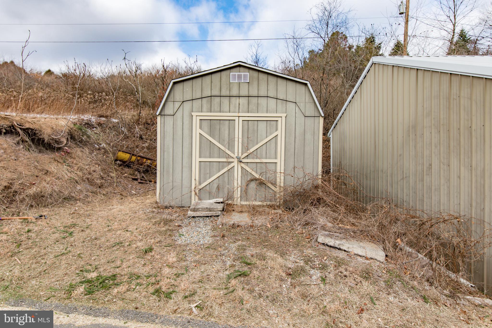 BARNESVILLE - Residential