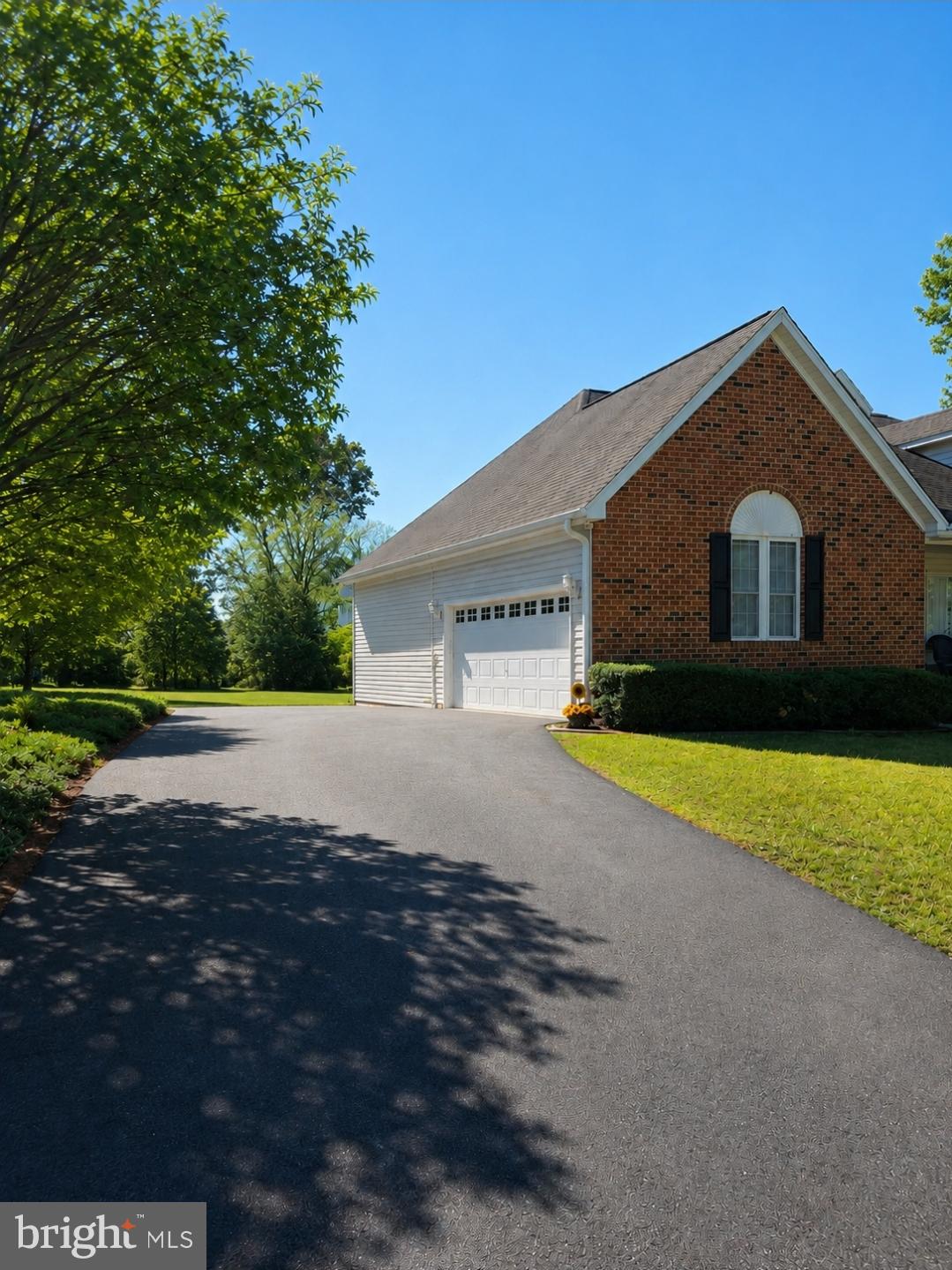 109 HUNTINGTON HILLS LANE