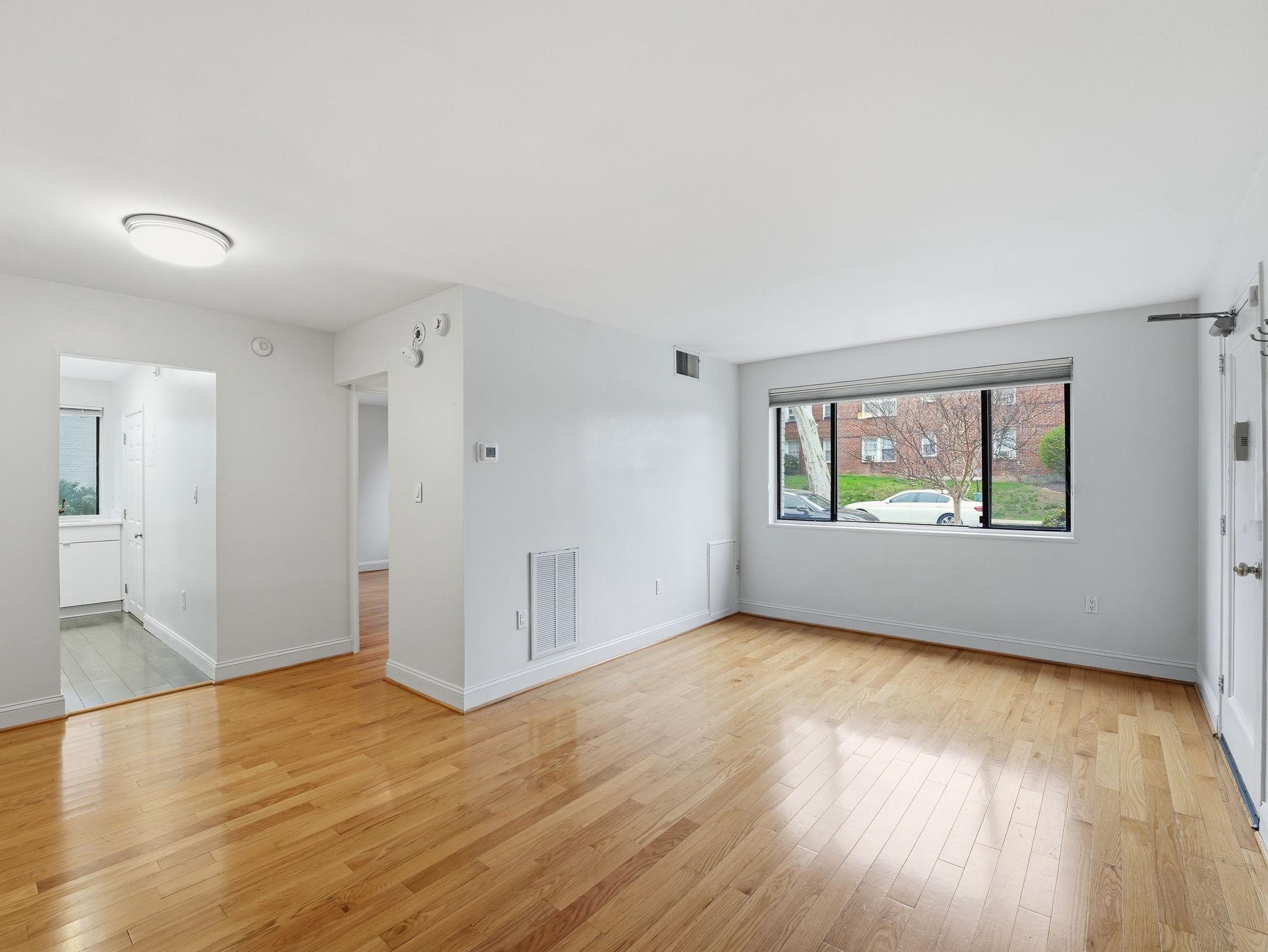 3835 DAVIS PLACE NW 2