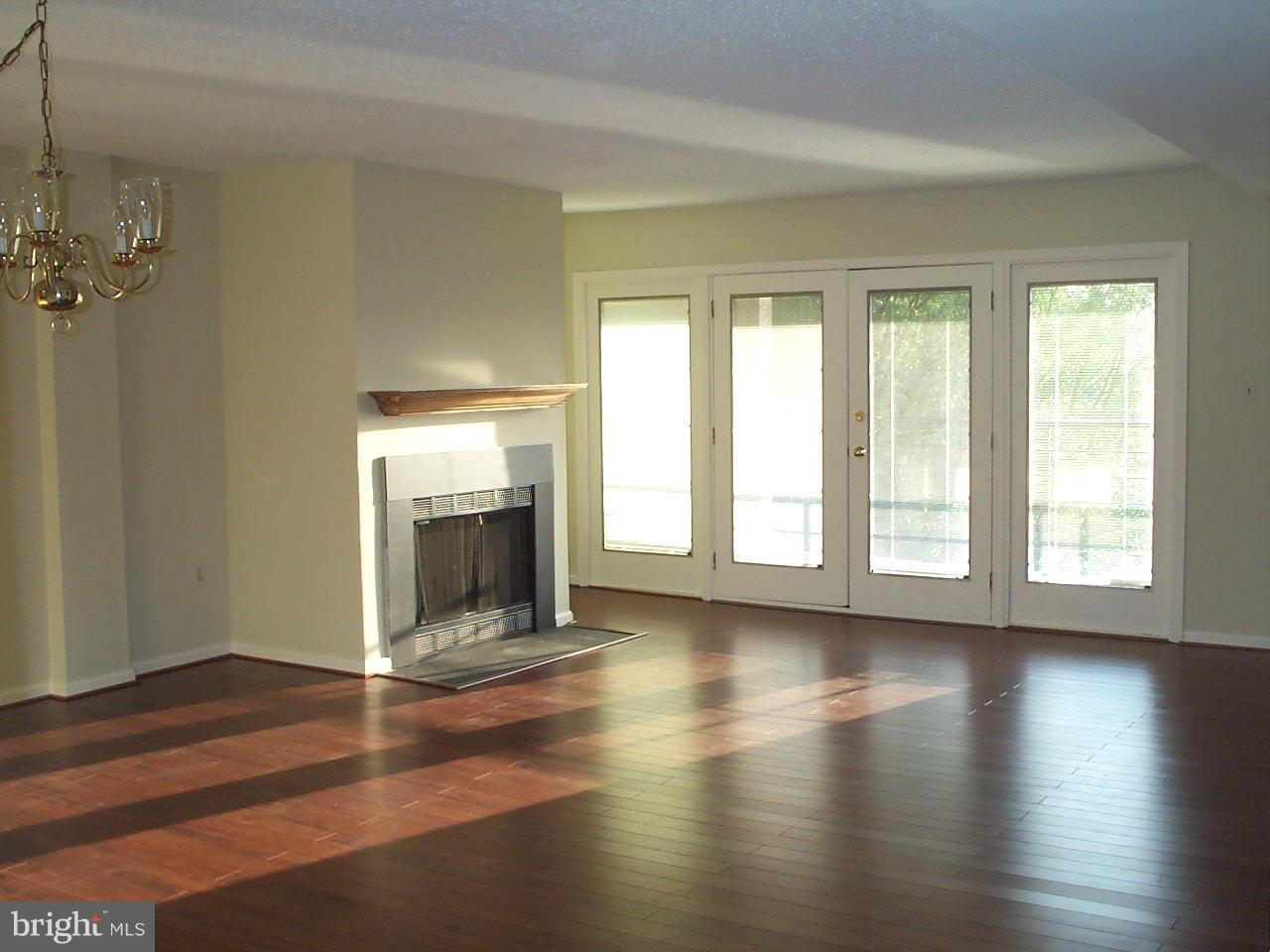 ROLAND PARK - Residential Lease