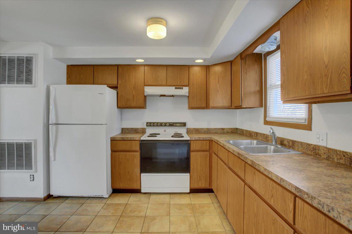 WILDFLOWER CREEK ESTATES - Residential