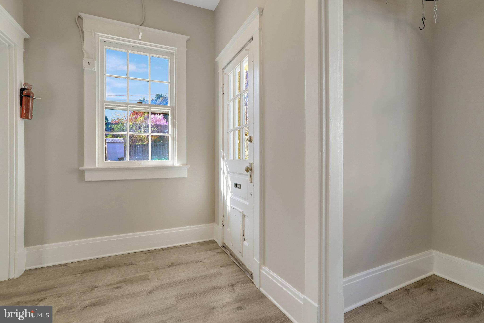 ROSEMONT PARK - Residential