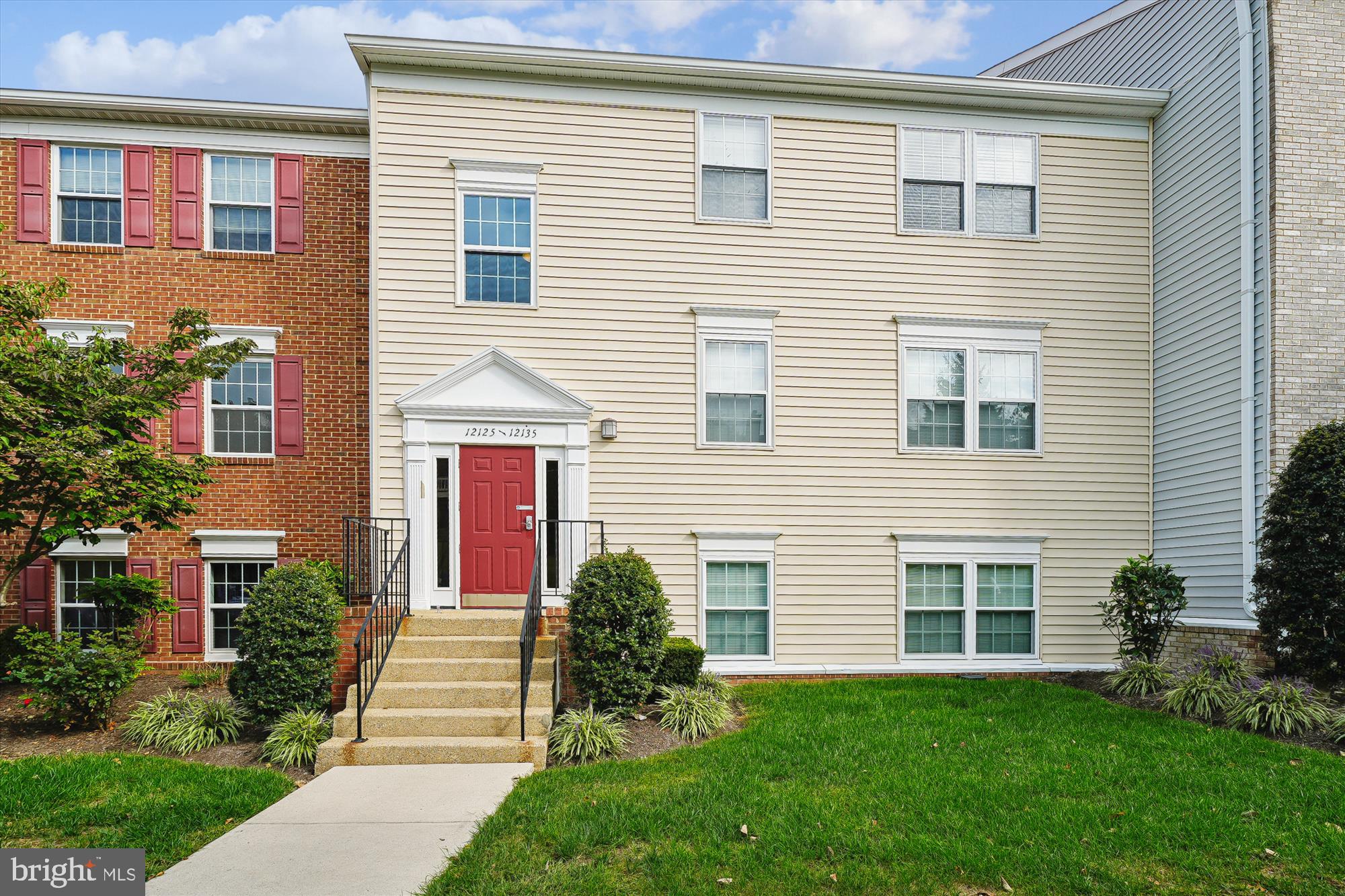 SECOND ANTIETAM - Residential Lease