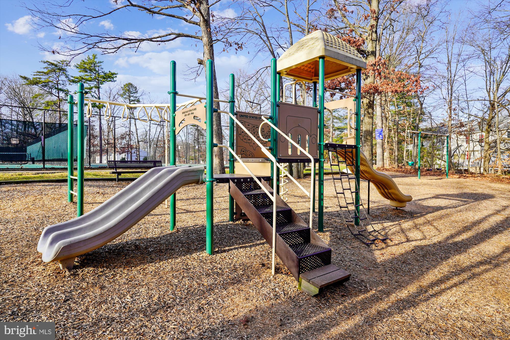 SECOND ANTIETAM - Residential Lease