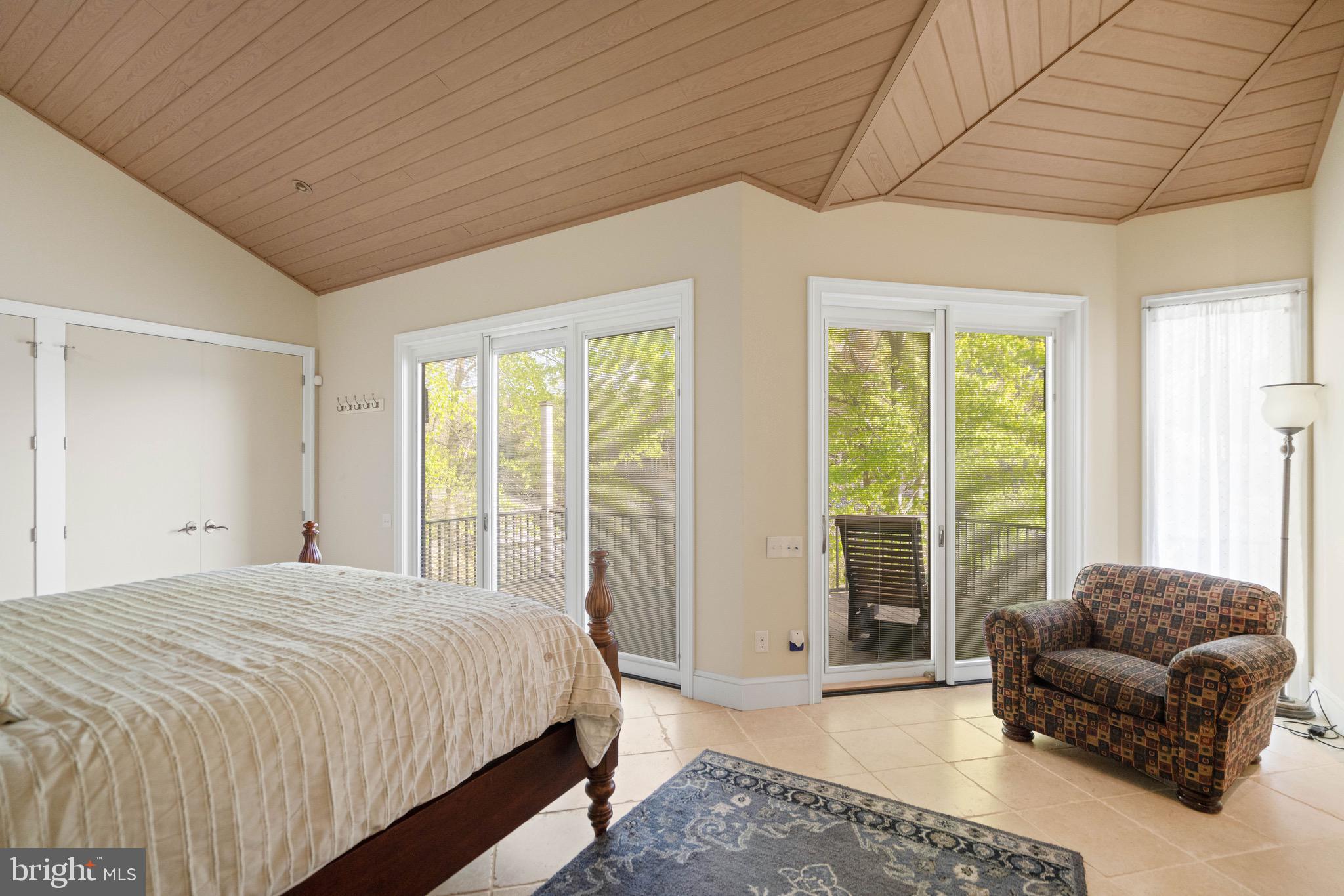 CUCKOOS NEST - Residential