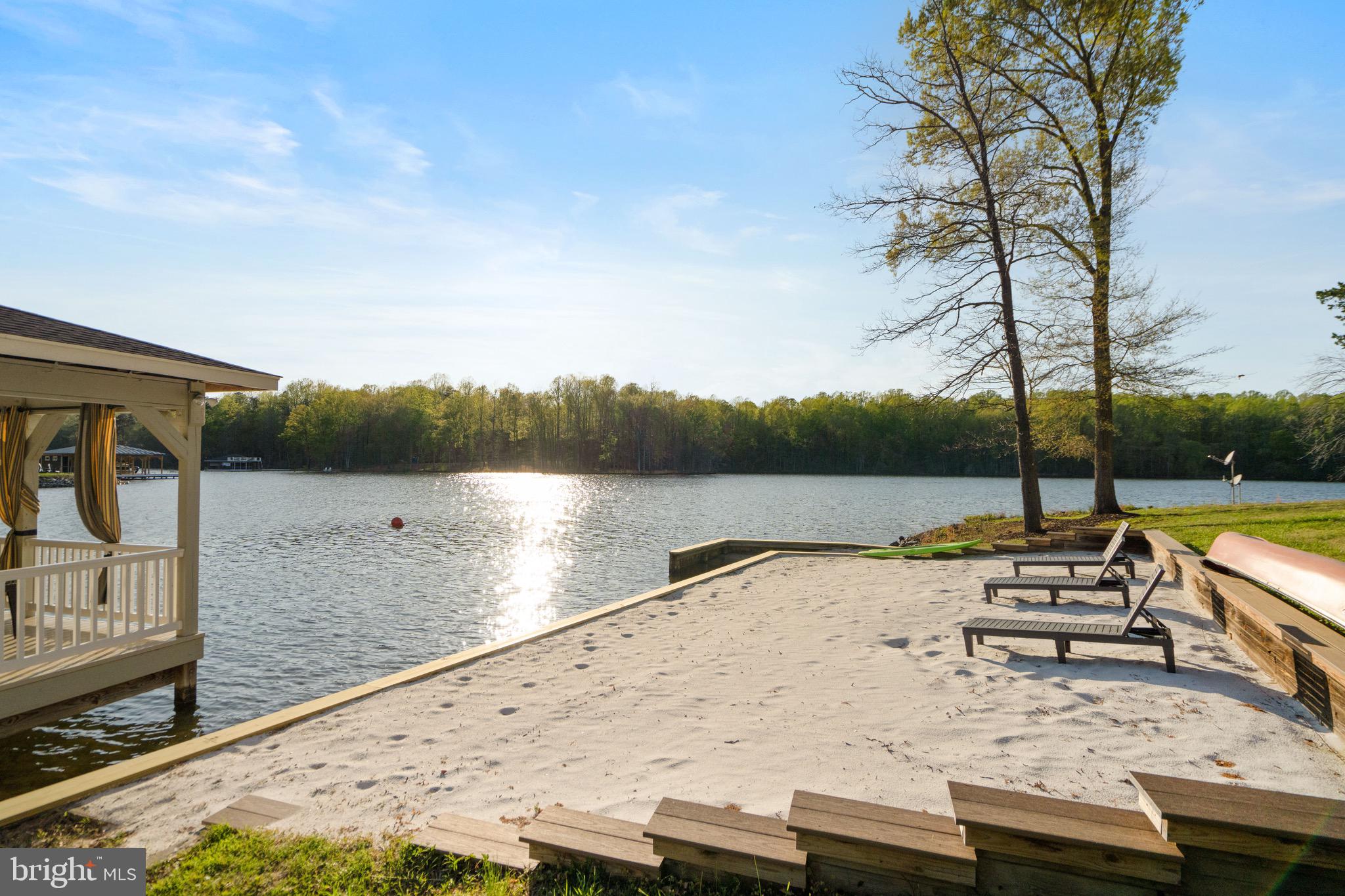 CUCKOOS NEST - Residential