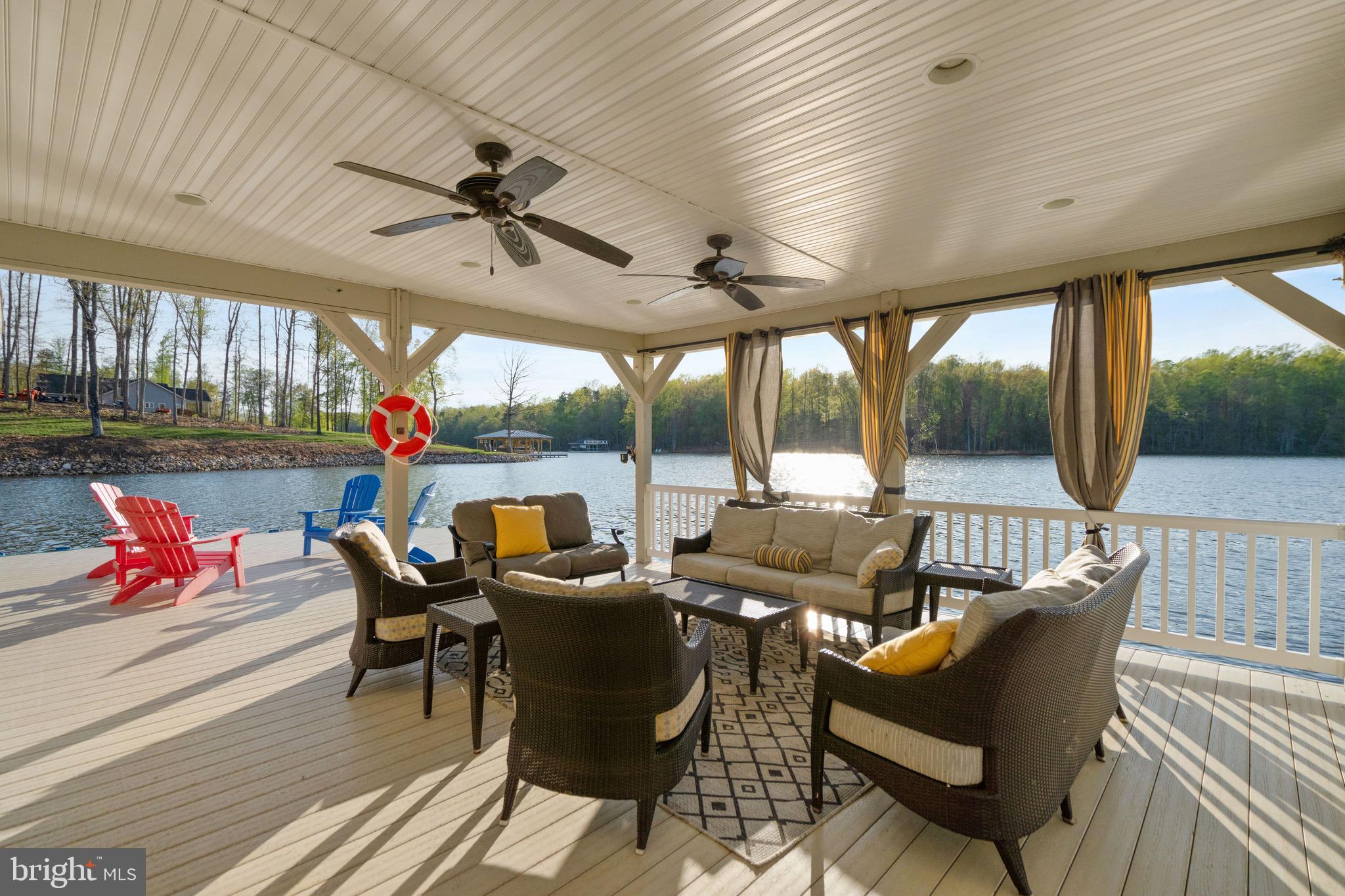 CUCKOOS NEST - Residential