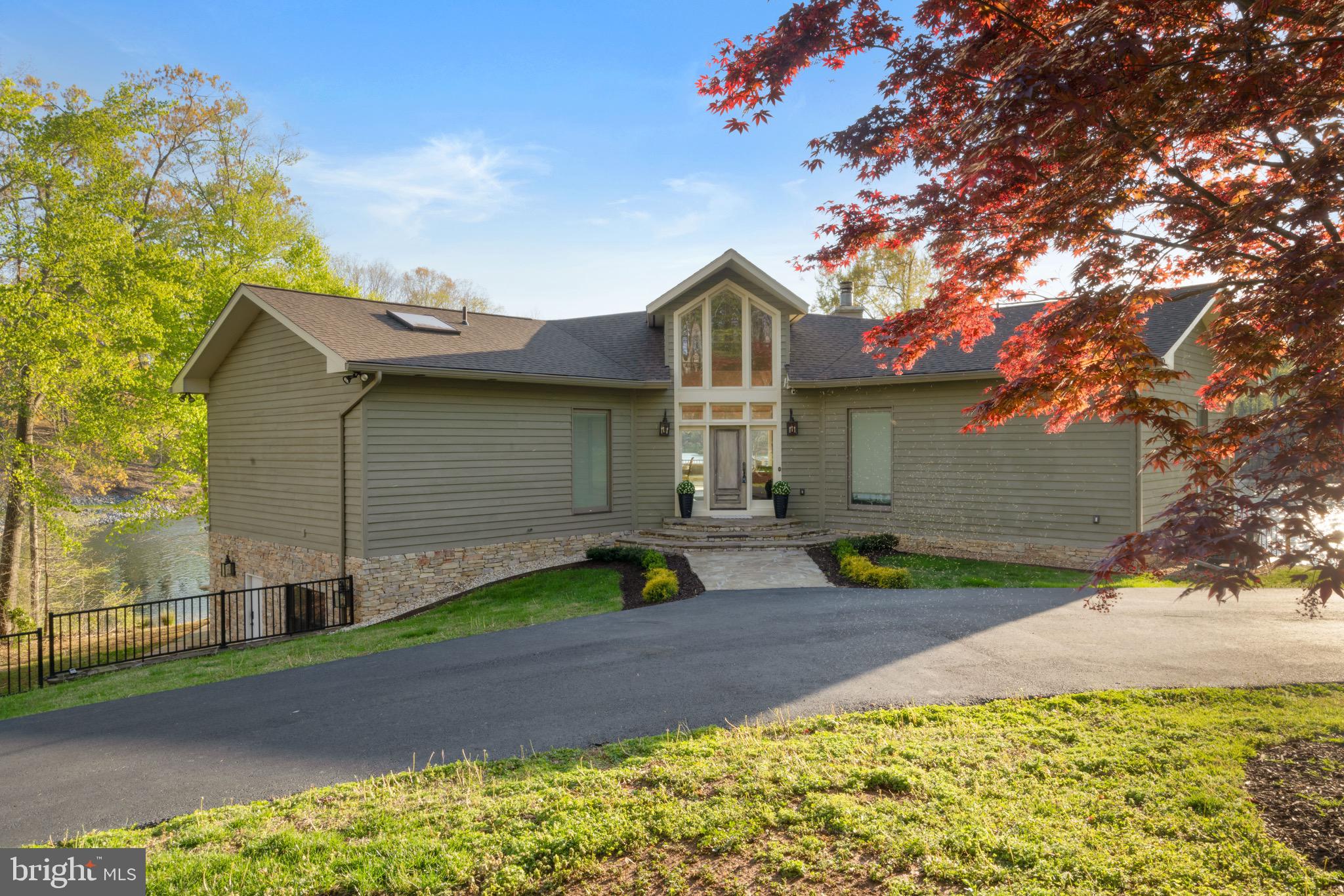 CUCKOOS NEST - Residential