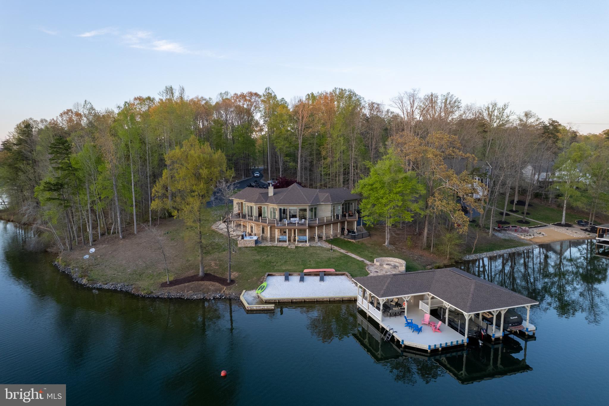 CUCKOOS NEST - Residential