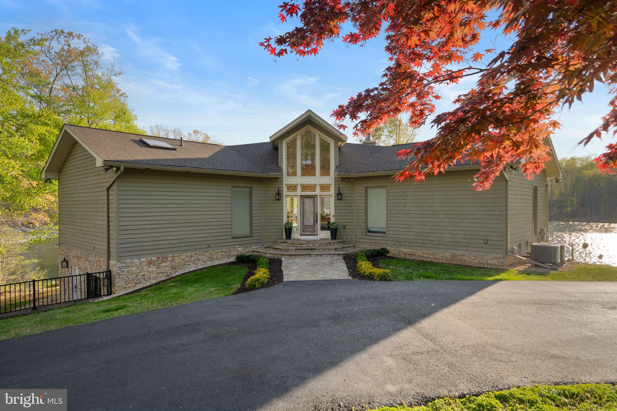 CUCKOOS NEST - Residential