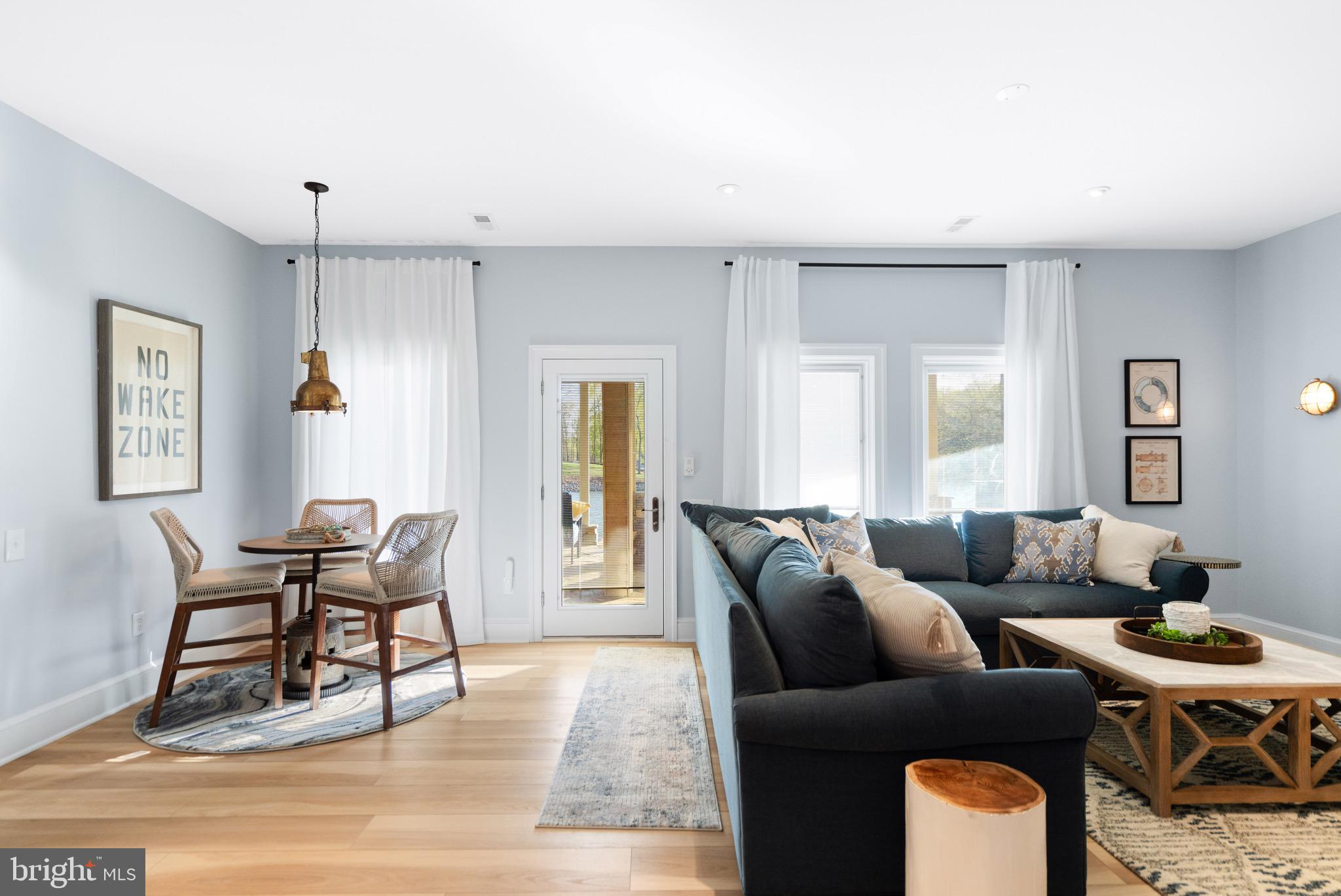 CUCKOOS NEST - Residential