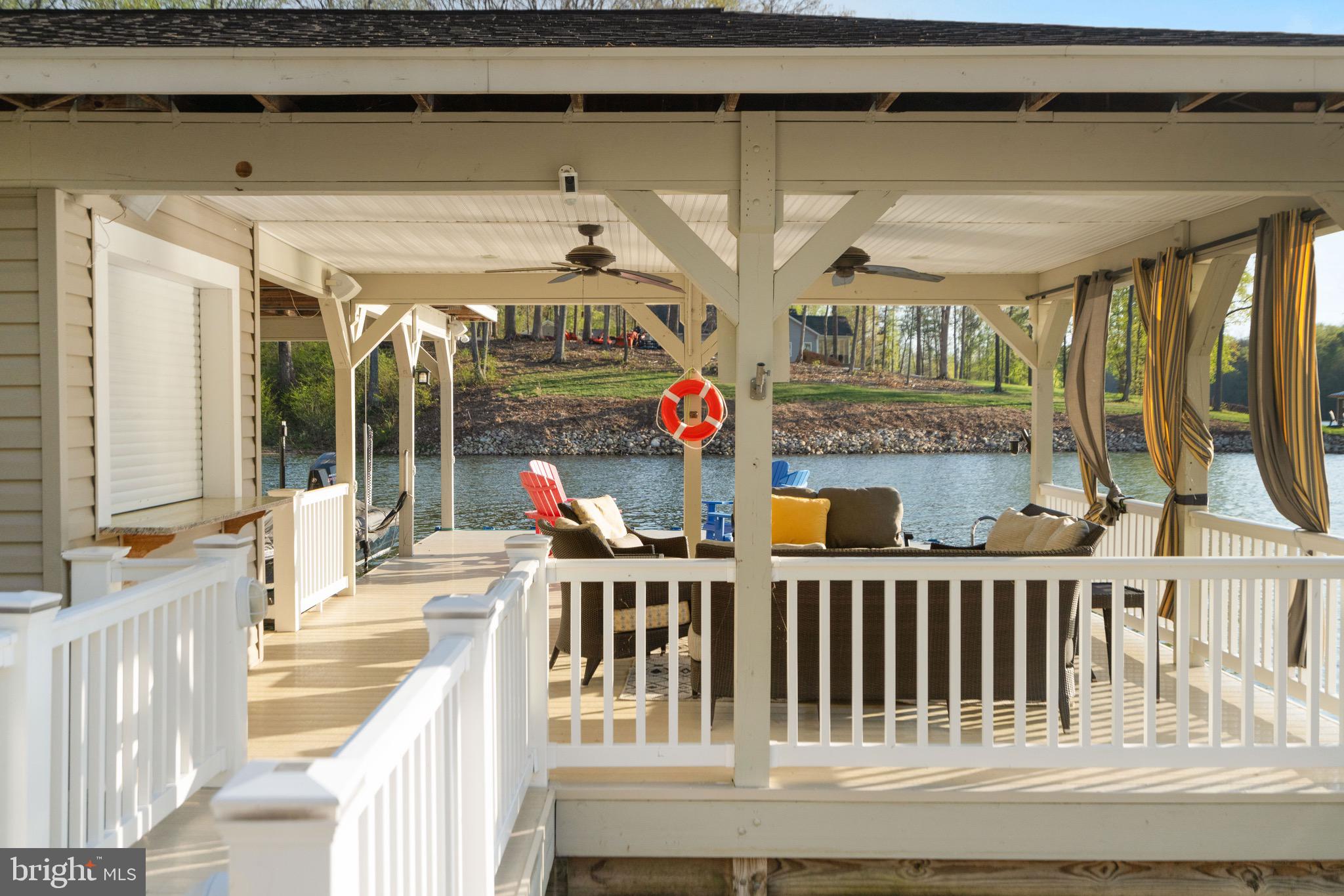 CUCKOOS NEST - Residential