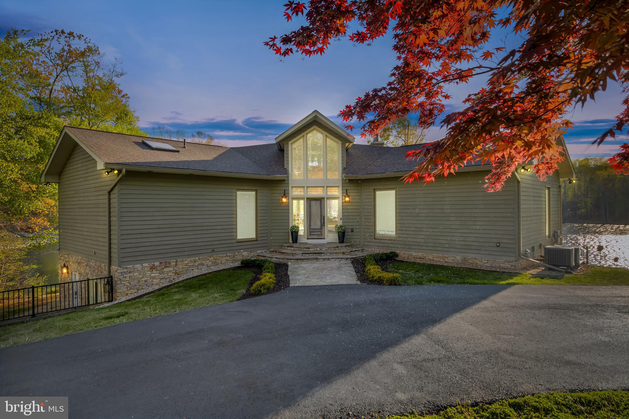 CUCKOOS NEST - Residential