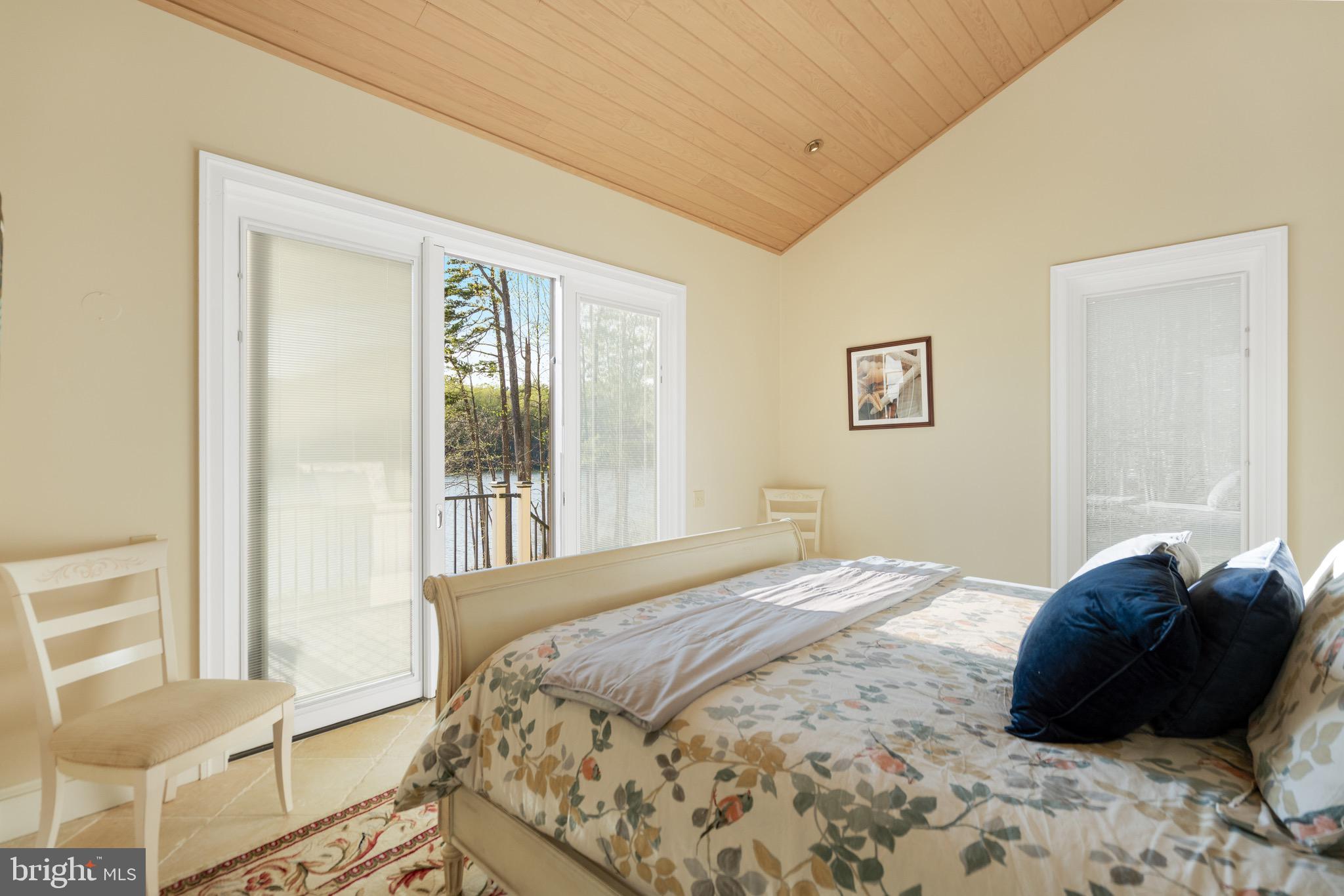 CUCKOOS NEST - Residential