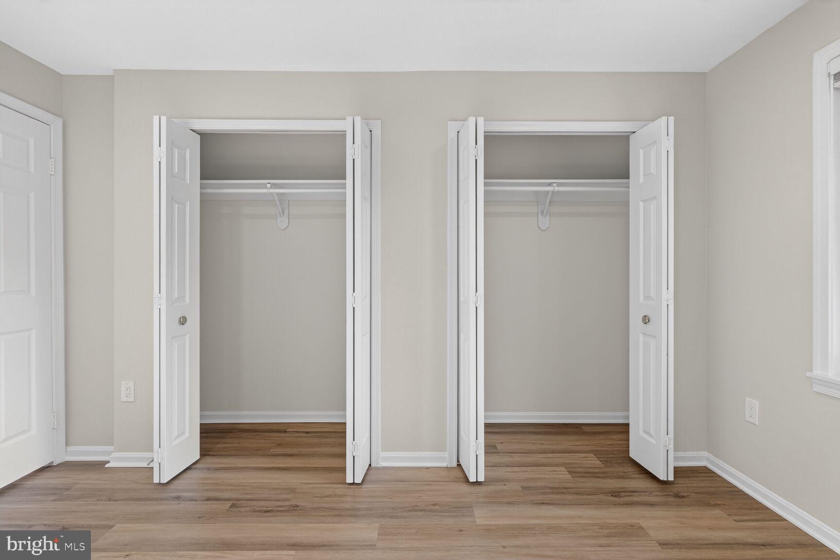 DUNDREE KNOLL - Residential