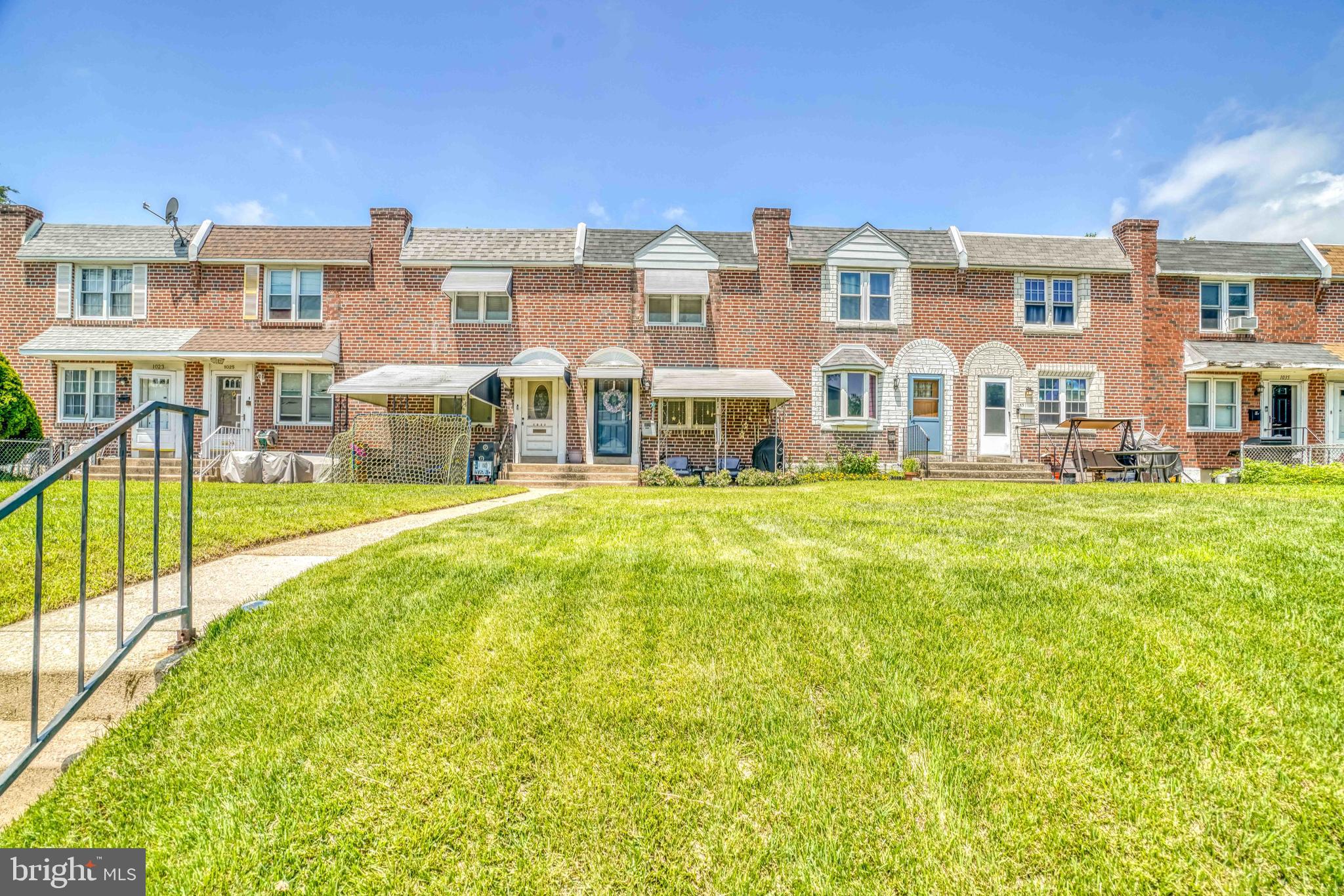 1029 TAYLOR DRIVE
