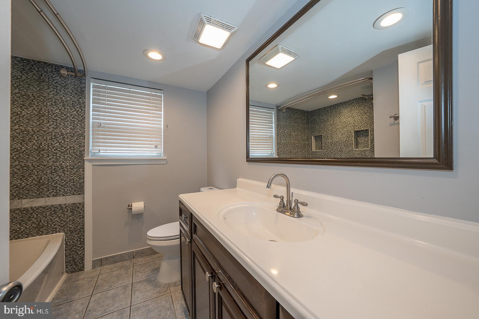 ART MUSEUM AREA - Residential