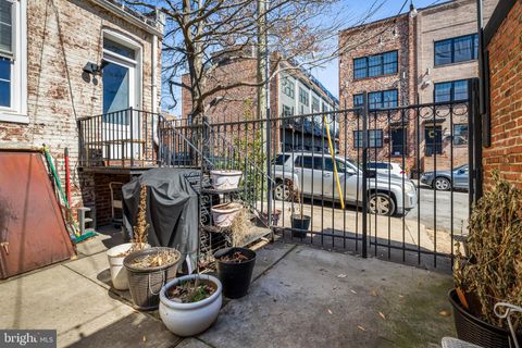 Tiny photo for 3427 Odonnell Street, BALTIMORE, MD 21224 (MLS # MDBA2218106)