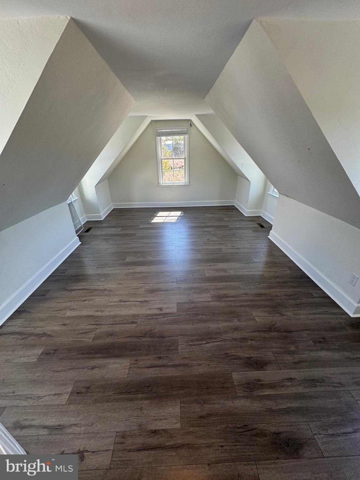 NECK DISTRICT - Residential