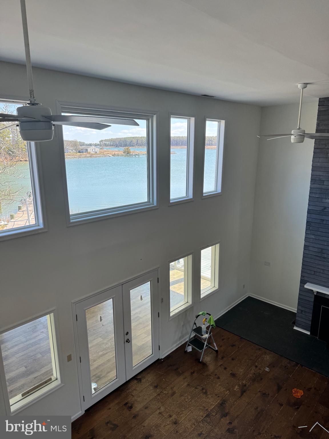 NECK DISTRICT - Residential