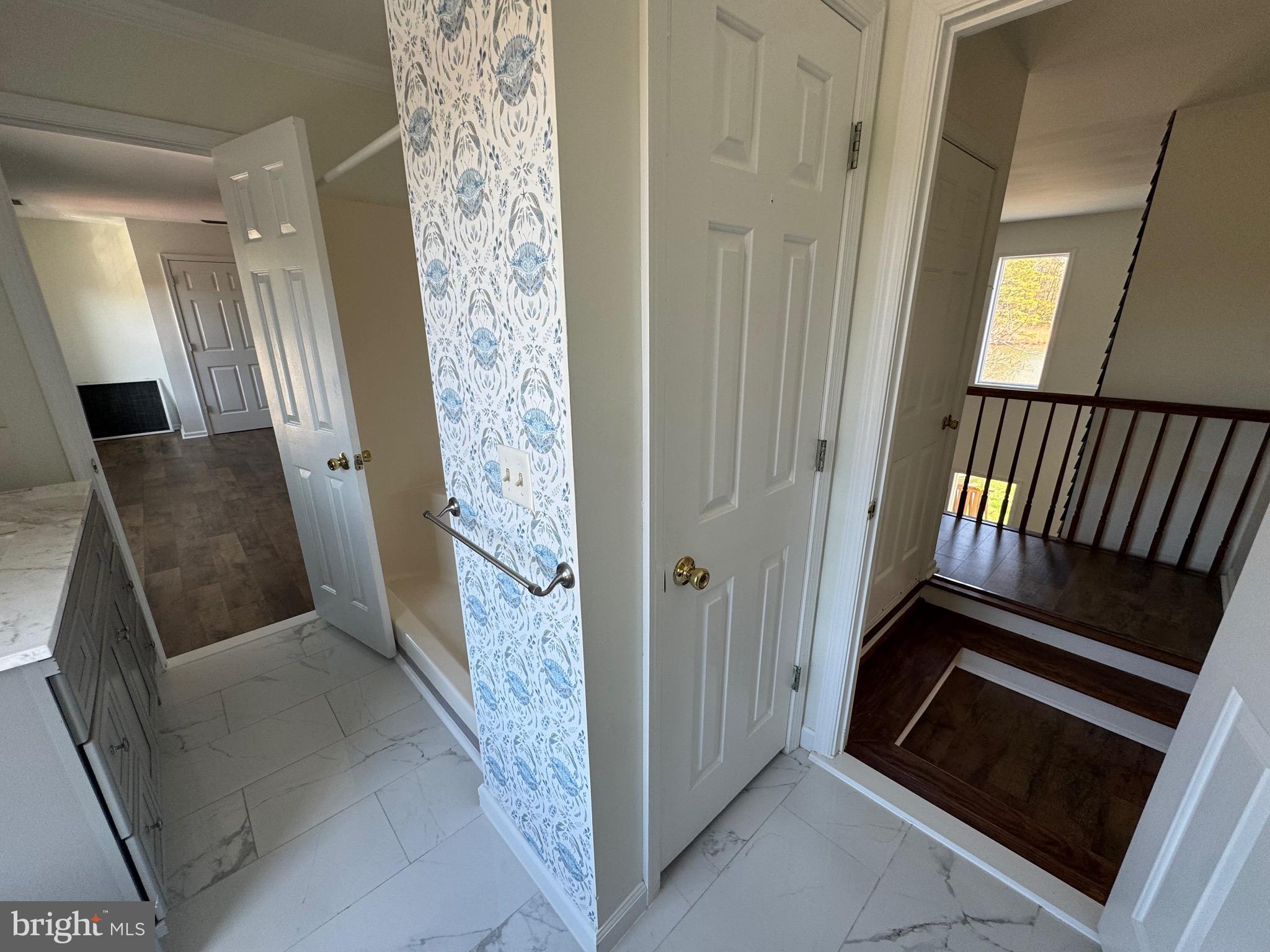 NECK DISTRICT - Residential