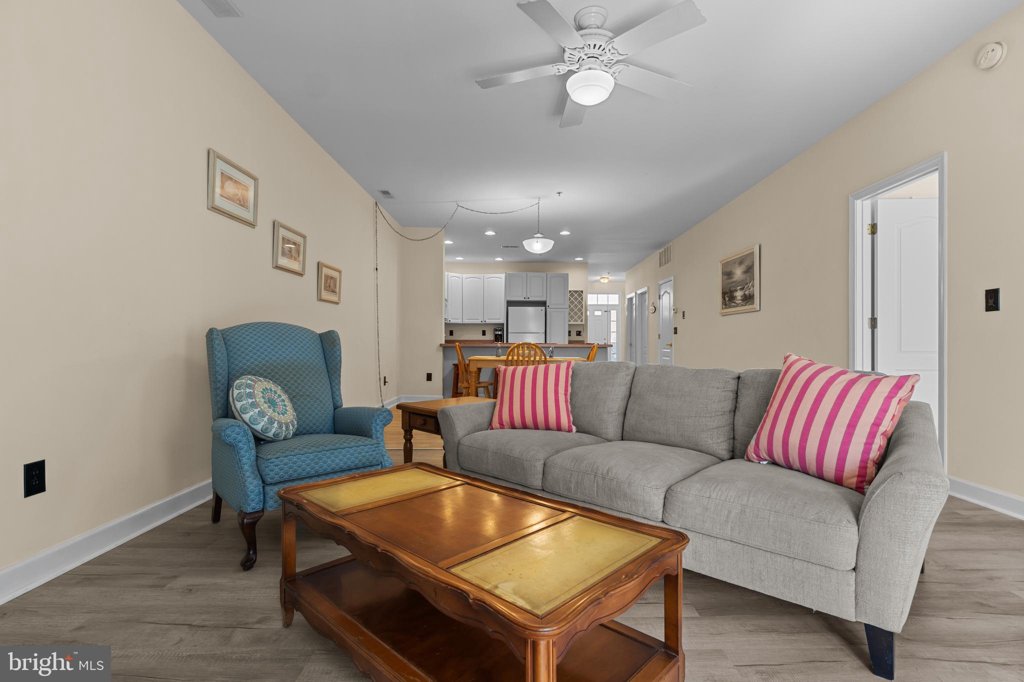 SUMMERLYN - Residential