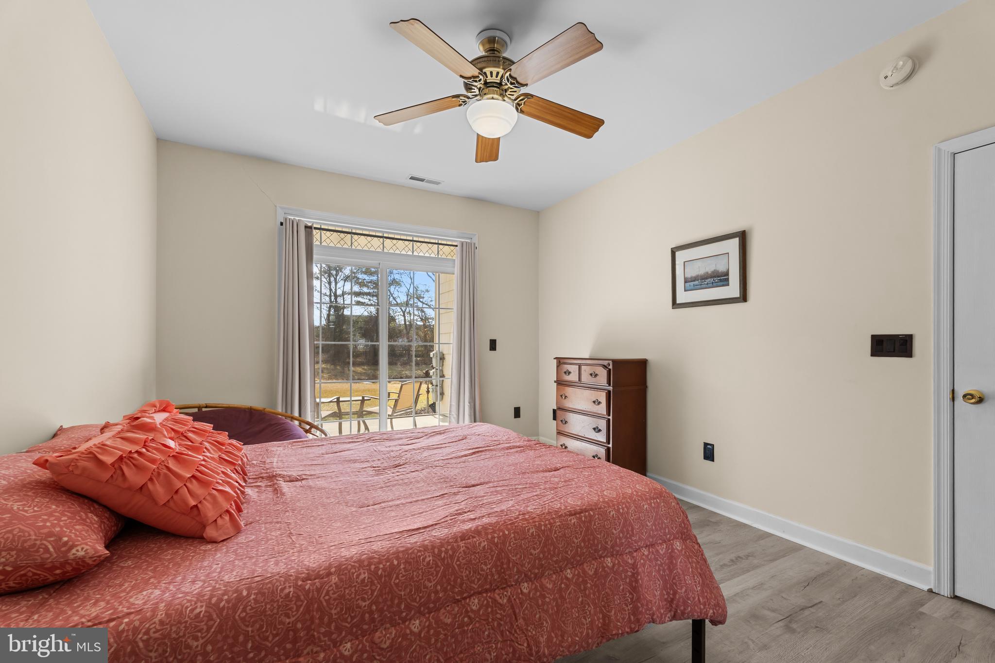 SUMMERLYN - Residential