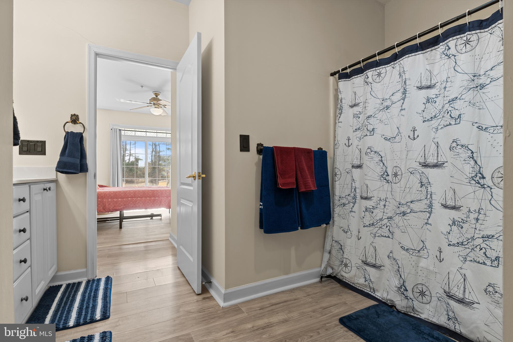 SUMMERLYN - Residential