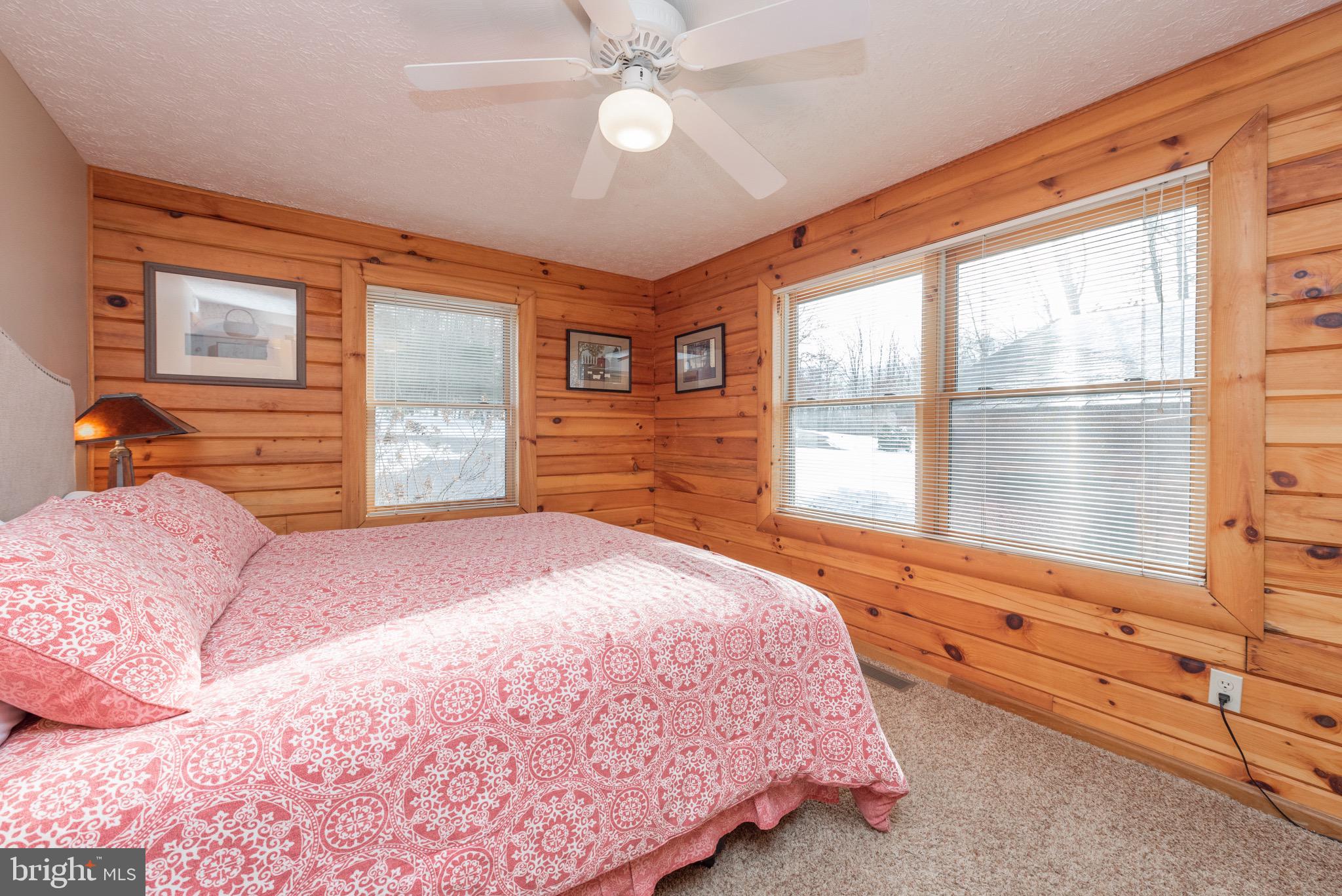 THE PINNACLE - Residential