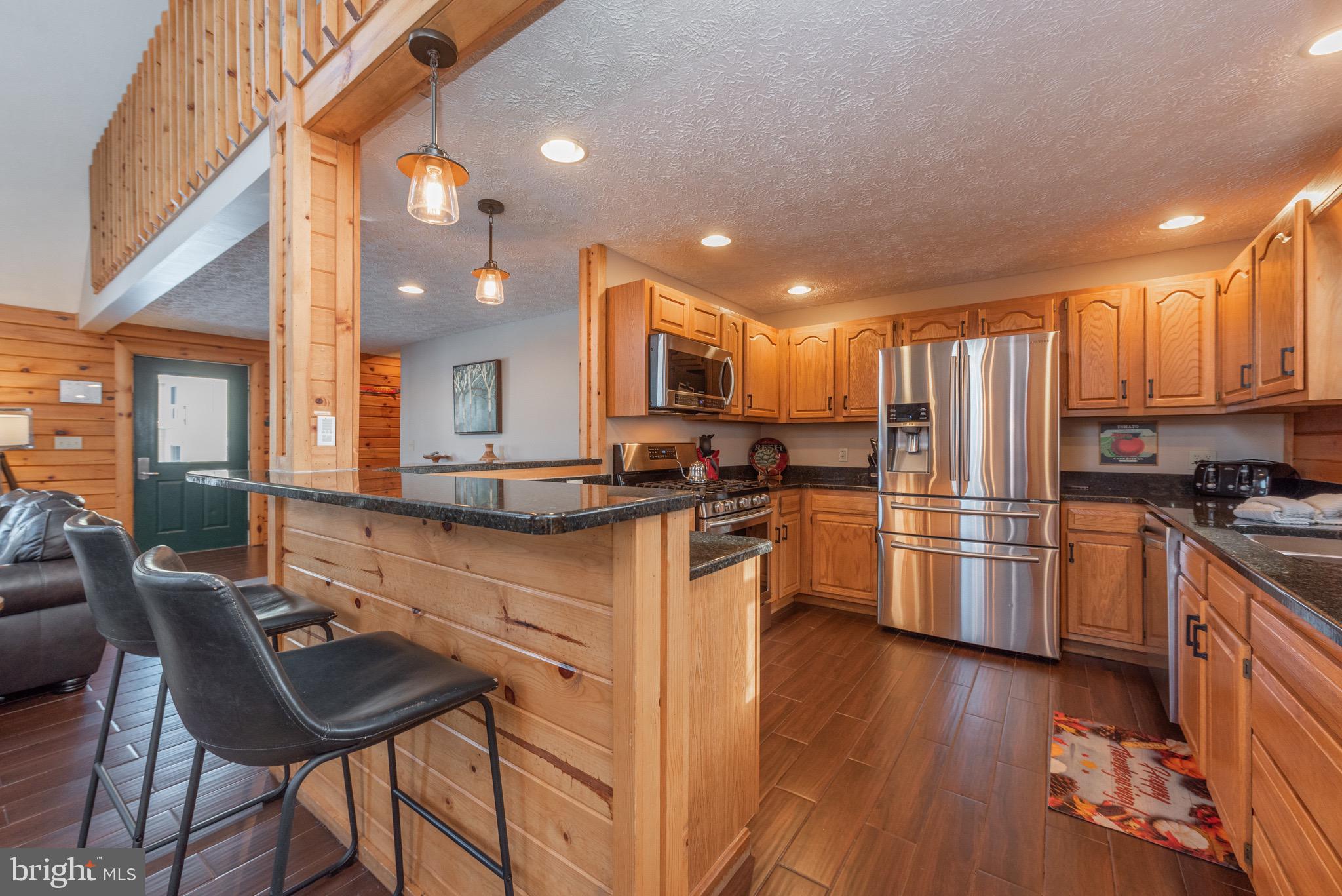 THE PINNACLE - Residential