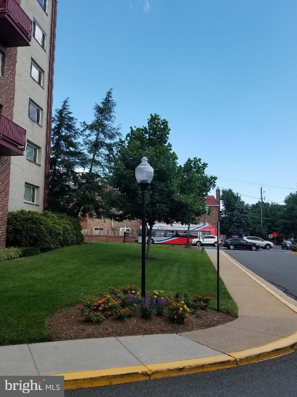 LANCASTER - Residential