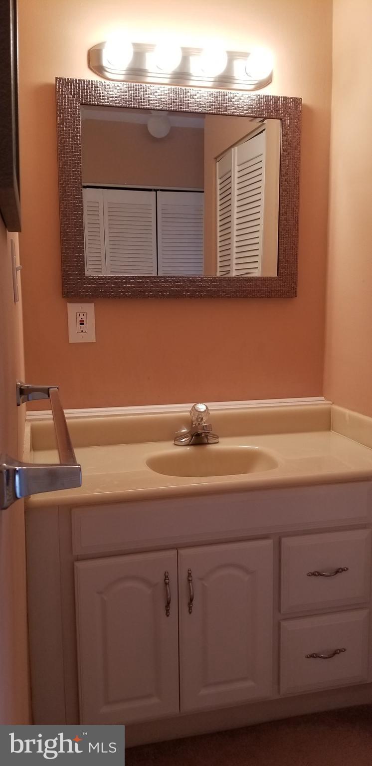 LANCASTER - Residential