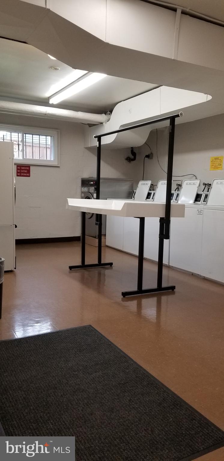 LANCASTER - Residential