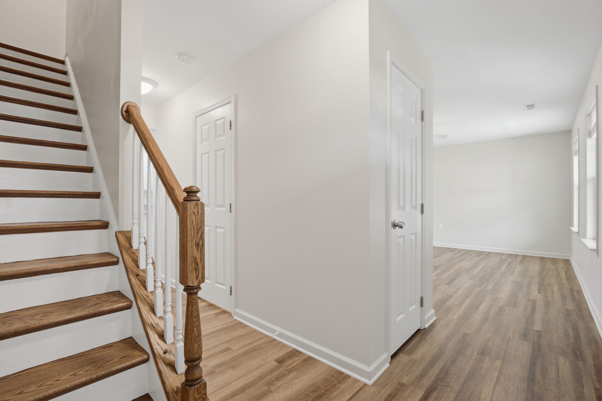 MOUNTAIN VIEW ESTATES - Residential