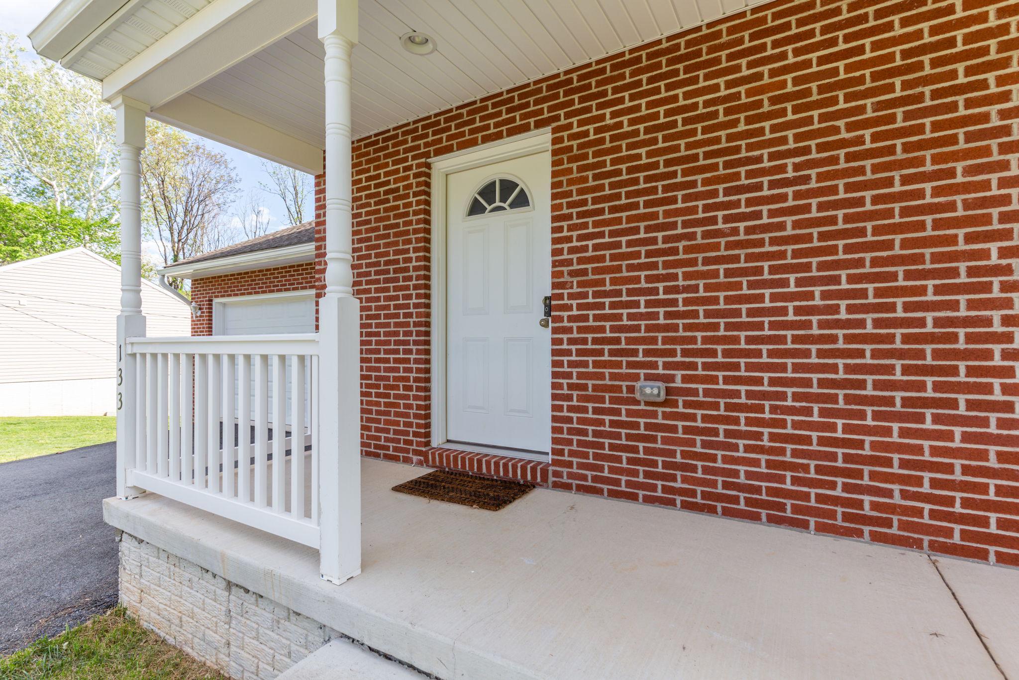 MOUNTAIN VIEW ESTATES - Residential