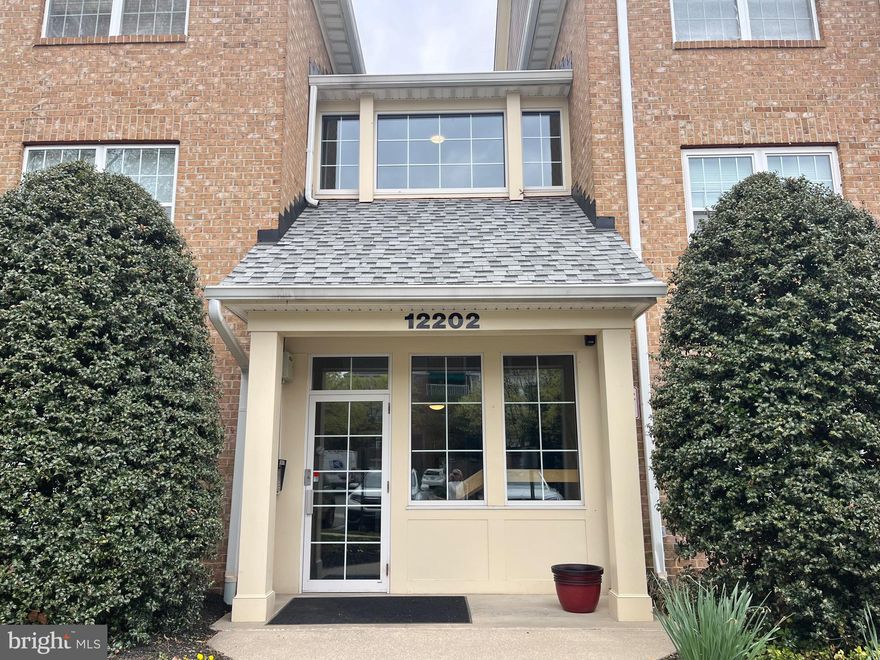 Step into this stunning newly renovated first floor unit - no steps, no hassle!  Freshly painted with tasteful finishes throughout. This home features upscale appliances, decorative lighting, and charming plantation shutters.  Enjoy a cozy family room with fireplace and custom built-in bookcases - perfect for relaxing or entertaining.
Step outside to your private patio that  backs up to a serene  nature trail - complete with a brand-new awning and a convenient storage room. All this with very low HOA and condo fees of just $285/month.
Don't miss this move-in-ready gem that blends comfort, style and convenience.