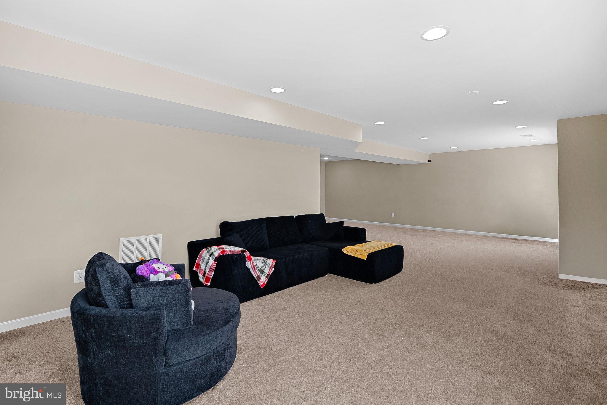 SNOWDEN BRIDGE - Residential