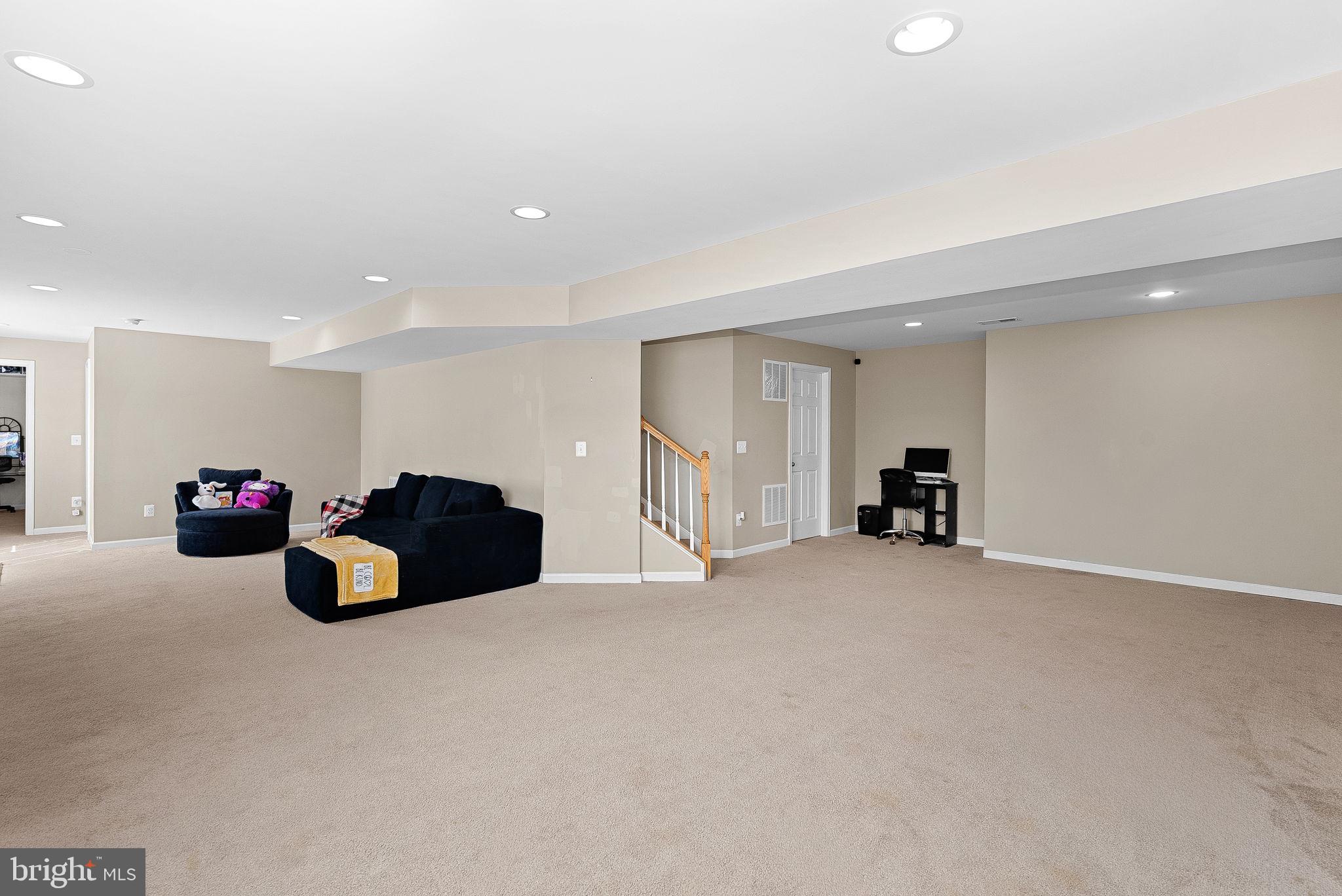 SNOWDEN BRIDGE - Residential