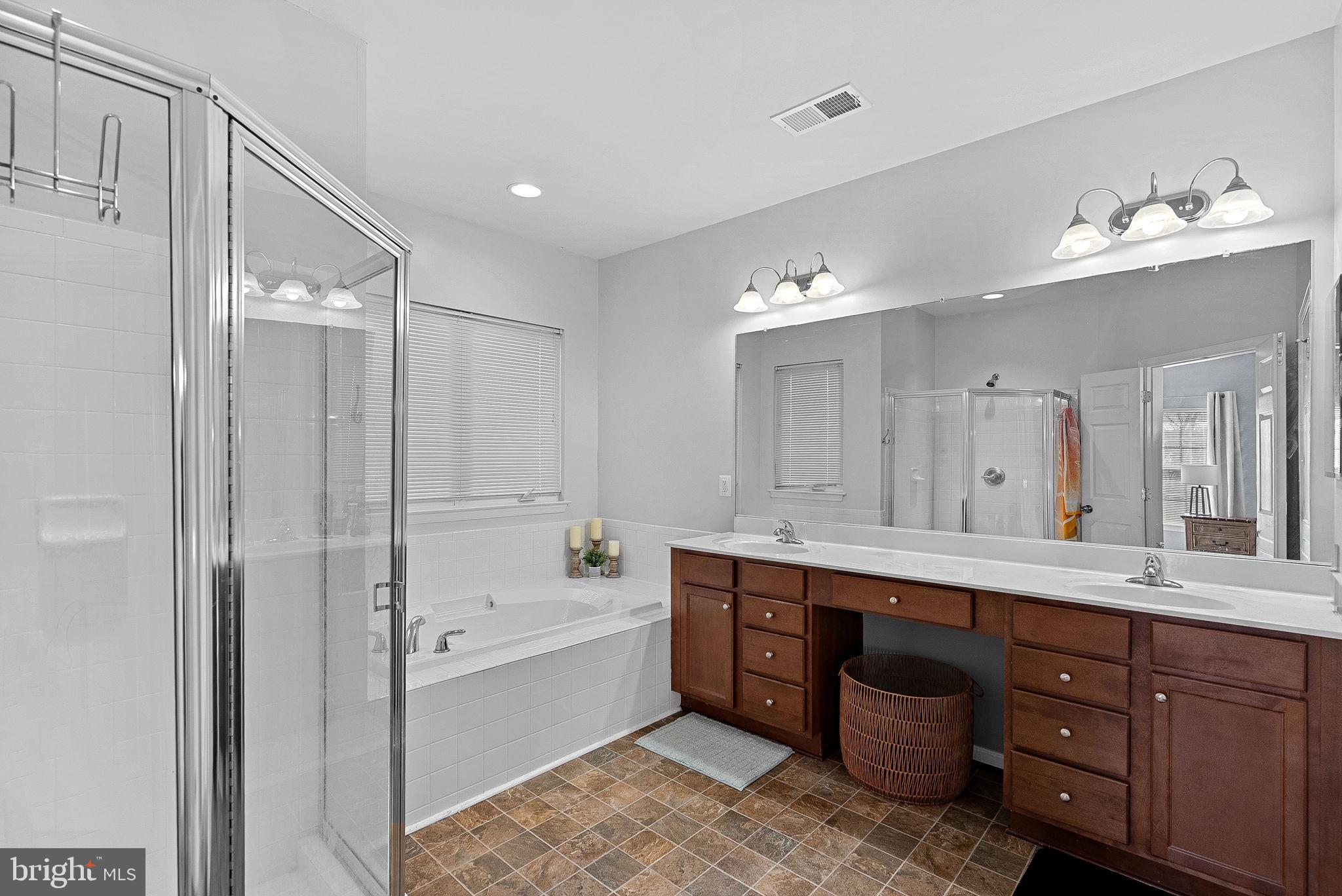 SNOWDEN BRIDGE - Residential