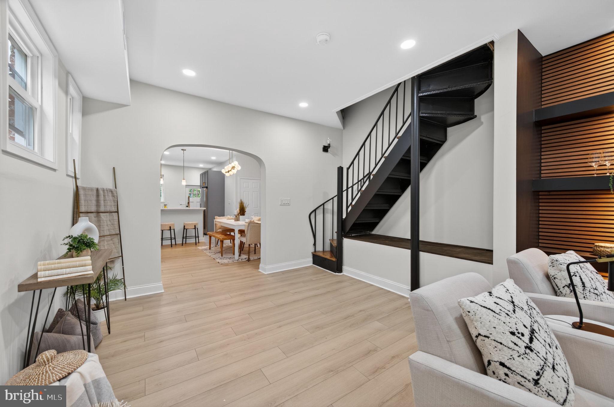 WEST FOREST PARK - Residential