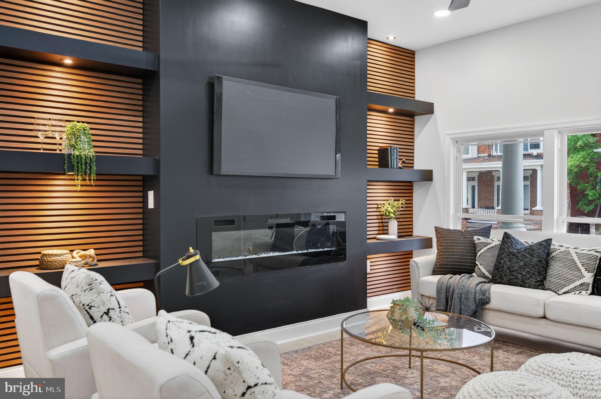 WEST FOREST PARK - Residential