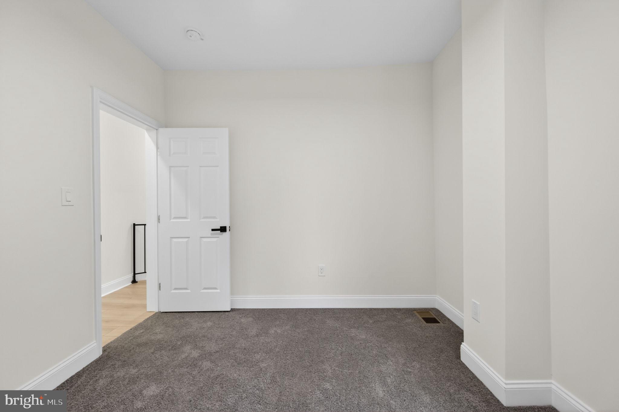 WEST FOREST PARK - Residential