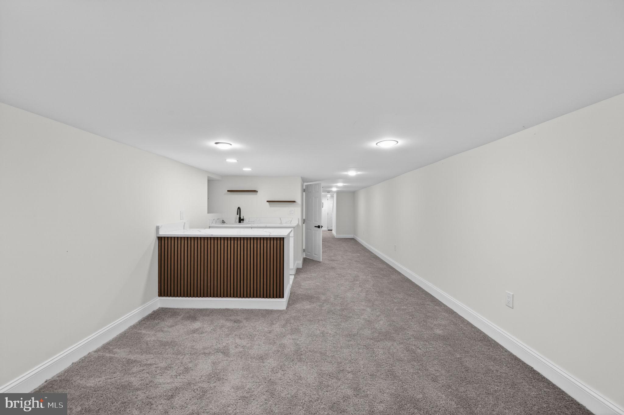 WEST FOREST PARK - Residential