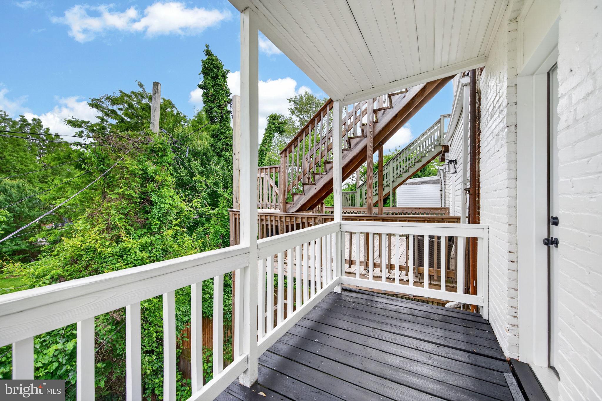 WEST FOREST PARK - Residential